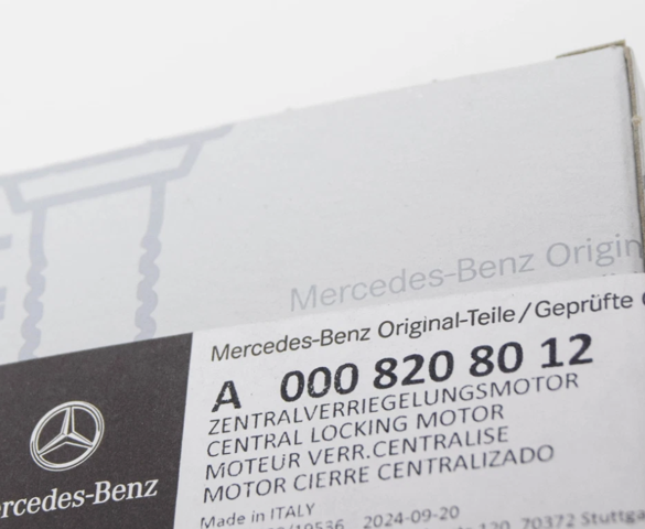 A0008208012 Mercedes Motor apertura de tapa combustible