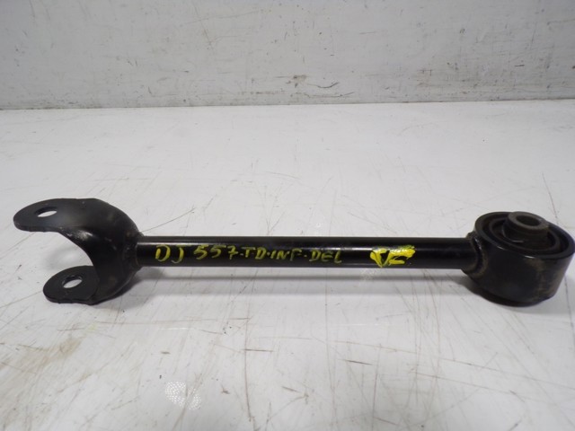 4871002090 Toyota barra panhard, eje trasero
