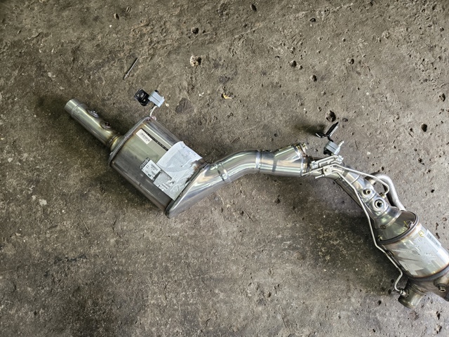 Comprar LR071089 Land Rover Catalizador