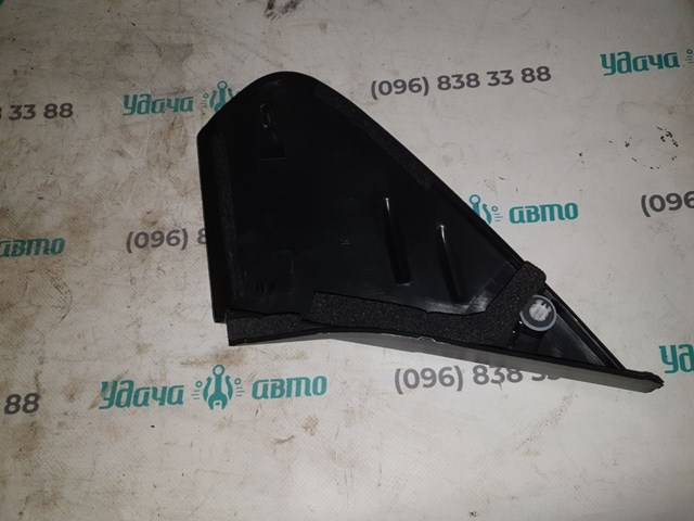 2988291548167 GK Parts moldura de guardabarro delantero derecho