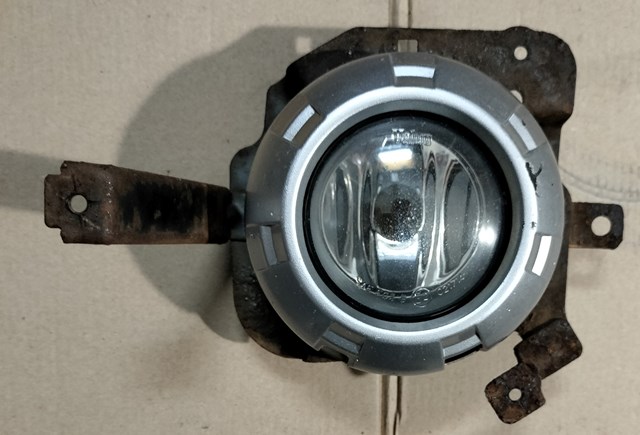 Luz antiniebla izquierda para Mitsubishi L 200 (K60, K70)