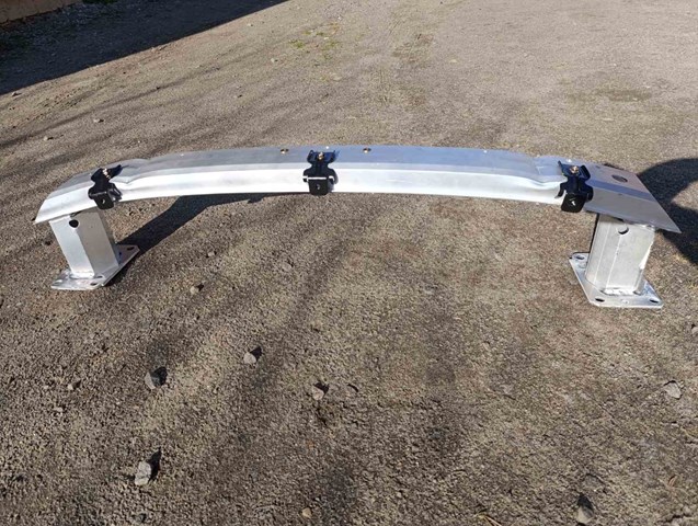 Refuerzo paragolpes delantero Peugeot/Citroen 9817490880