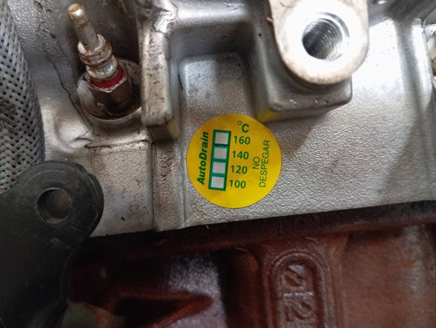 Motor Ford YMF6