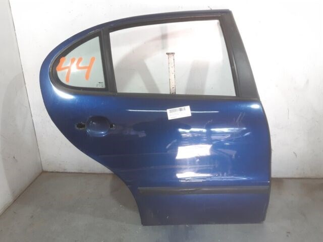 Puerta trasera derecha para Seat Leon (1M1)