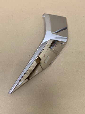 Moldura de faro izquierdo 5314860030 Toyota
