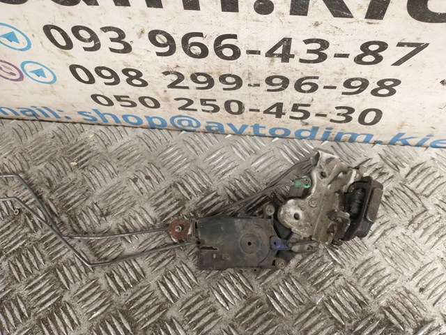 Cerradura de puerta delantera izquierda Subaru Forester (S10, SF)