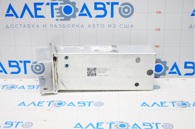 Soporte del refuerzo del parachoques delantero 622115NA0A Nissan/Infiniti