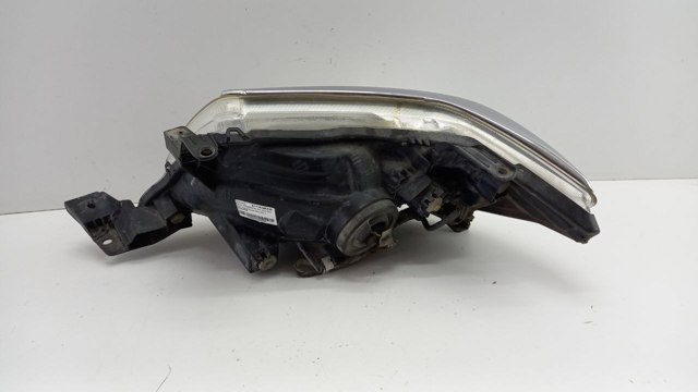 Comprar 811100K440 Toyota Faro derecho