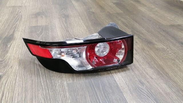 Piloto trasero izquierdo Land Rover LR037711