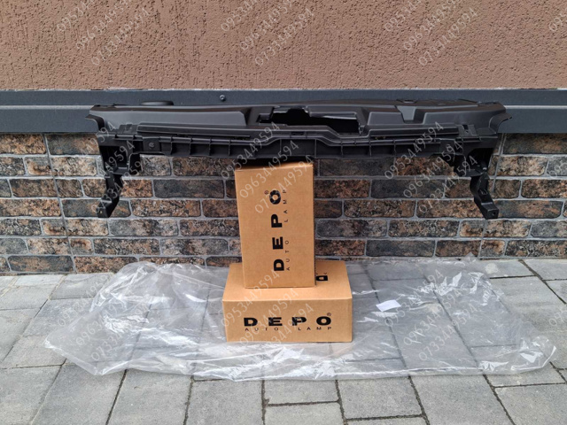 Soporte de parrilla del radiador 9816045580 Peugeot/Citroen