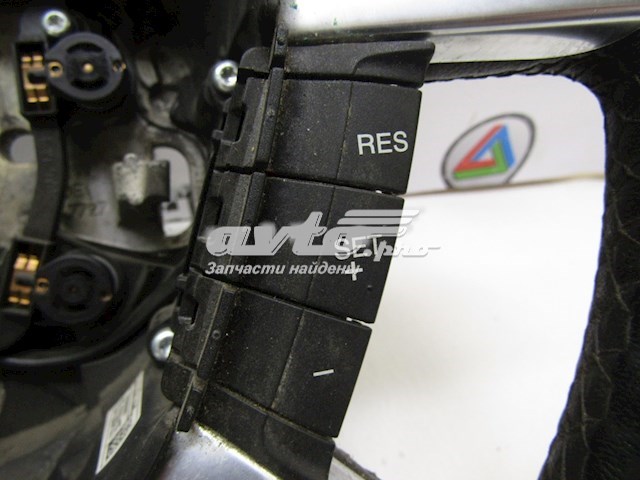 Interruptores del volante Ford Focus 2 (DAW)