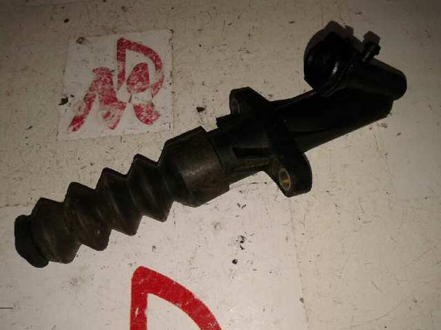 Cilindro receptor embrague Peugeot/Citroen 9674254580