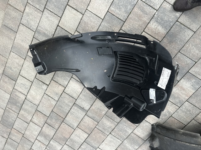 Guardalodos interior delantero derecho Mercedes A1676901010 precio, desde 216,55 EUR