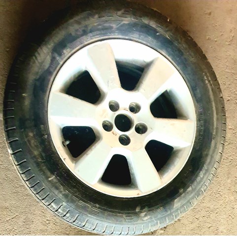 4261142311 Toyota ruedas de acero (estampado)