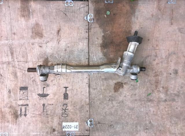STE698 Ford Cremallera caja de direccion
