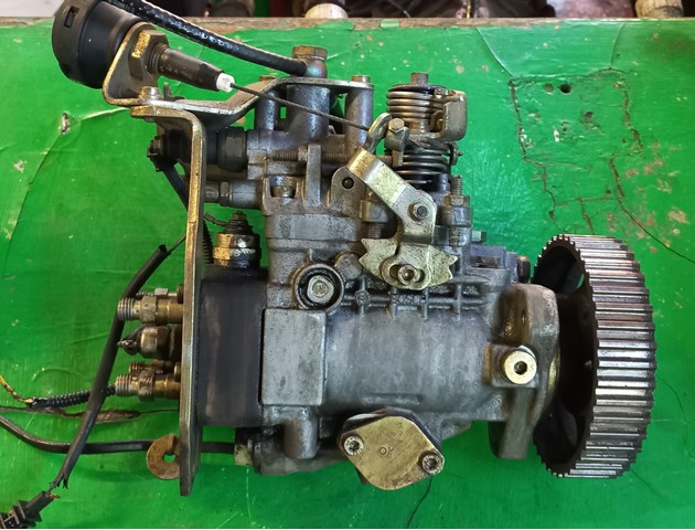 Bomba inyectora 0460484128 Bosch