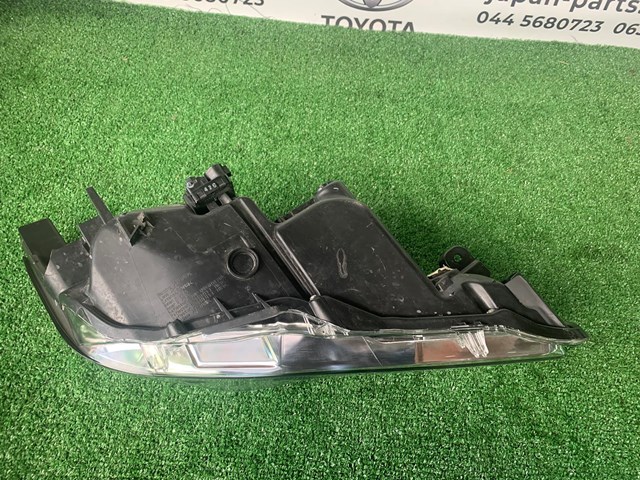 Faro izquierdo 8117033841 Toyota