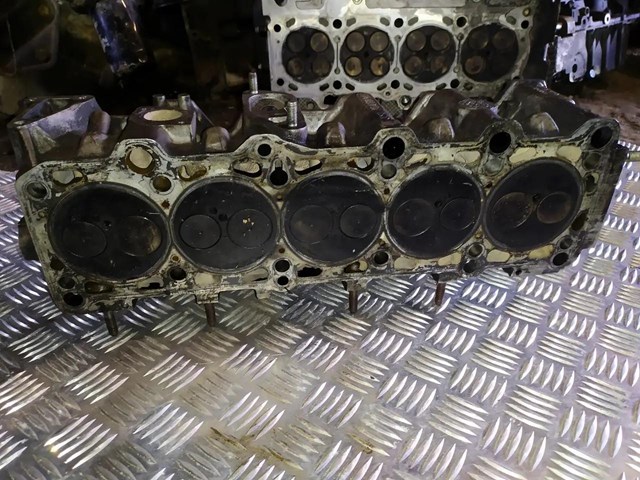 Culata de motor VAG 074103373G