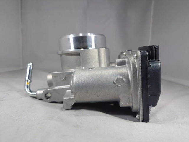 Cuerpo de aceleración completo Mazda SHY1136B0 precio, desde 255,55 EUR