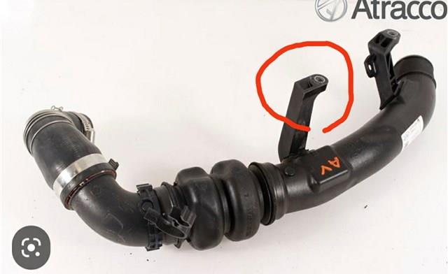 DS736C646FK Ford Manguera del intercooler