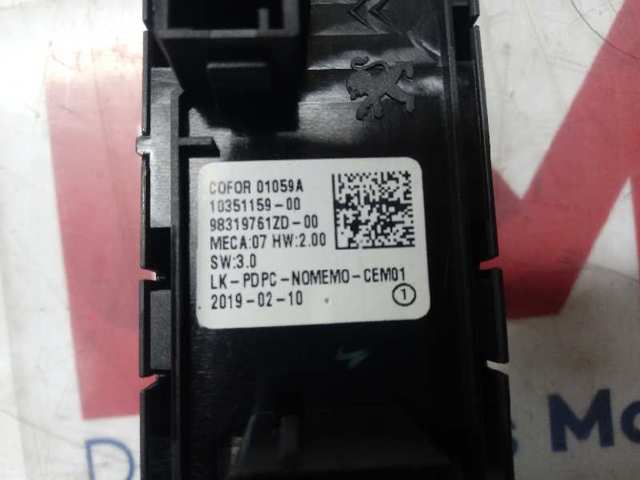 98319761ZD Peugeot/Citroen Unidad de control de elevalunas delantera izquierda