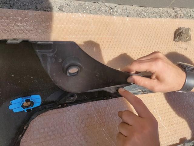 5215942230 Toyota Defensa trasero