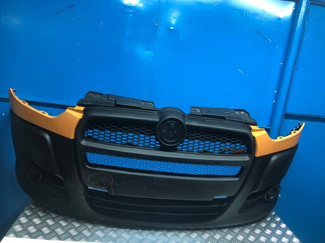 735455570 Fiat/Alfa/Lancia Paragolpes delantero