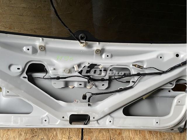 Puerta trasera 5801B559 Mitsubishi