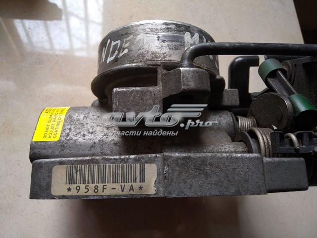 7142689 Ford cuerpo de mariposa completo