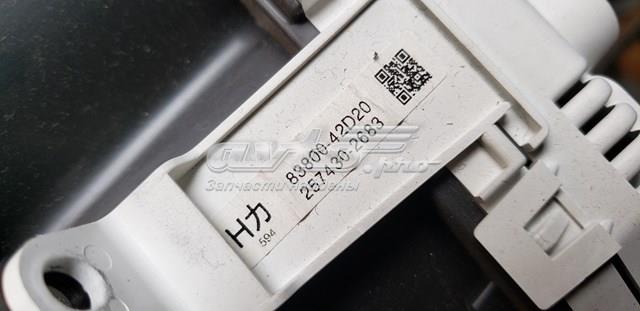 Tablero de instrumentos Toyota 8380042D20