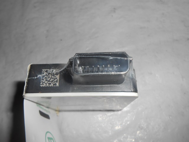 32134966 Volvo Sensor de distancia por radar