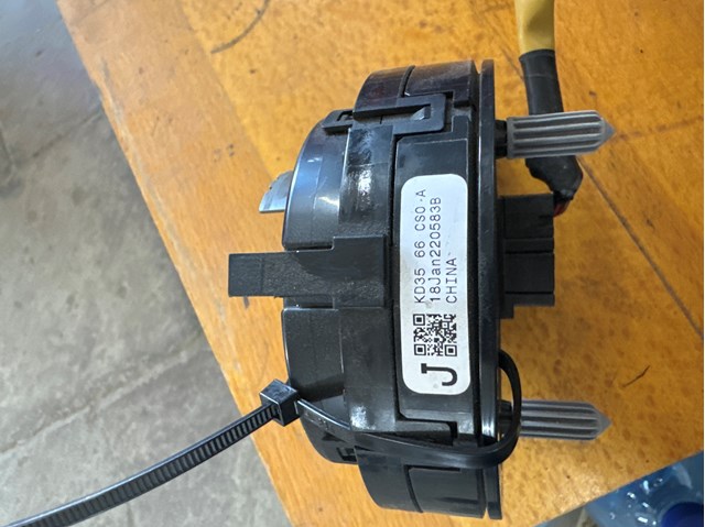 KD3566CS0A Mazda Anillo de AIRBAG 