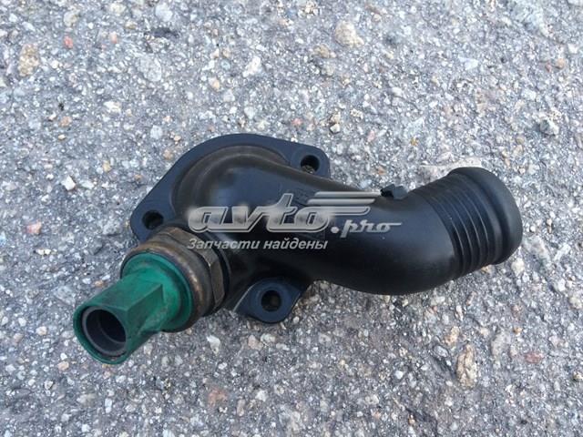 Brida del sistema de refrigeración (triple unión) Ford 89FF8594A2A precio, desde 7,74 EUR