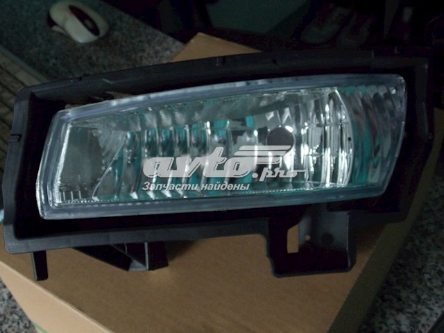 Luz antiniebla izquierda para Toyota Avensis (LCM)