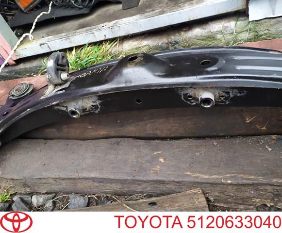 Subchasis trasero Toyota Camry (V20)