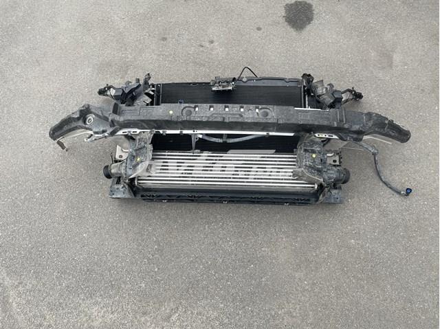 Soporte de radiador completo 4K0805594 VAG