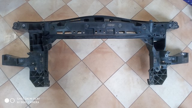 Soporte de radiador  Mercedes 9078800900