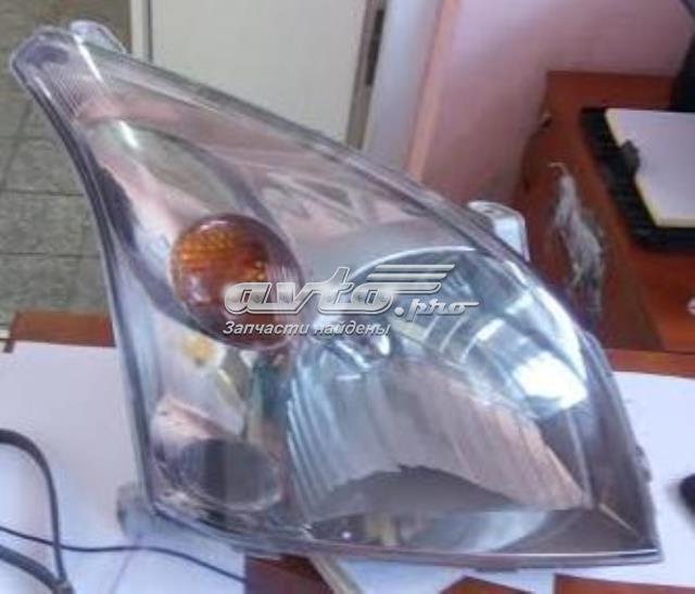 Faro derecho TOYOTA 8113060D80