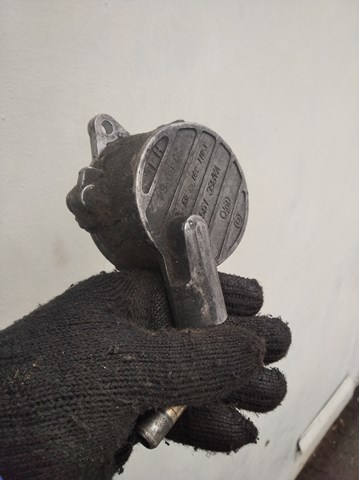 Bomba de vacío A6112300065 Mercedes