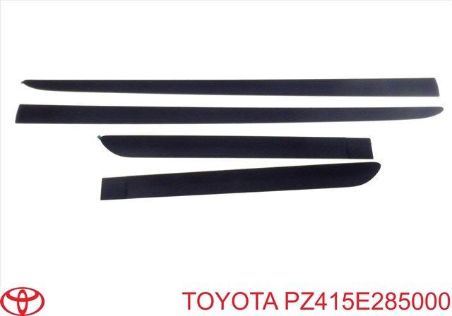Juego de molduras de puerta Toyota PZ415E285000