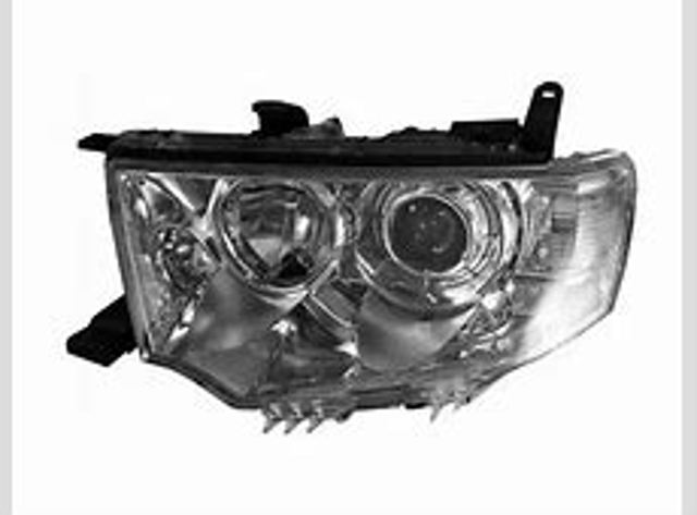Faro Mitsubishi 8301B621 precio, desde 196,60 EUR