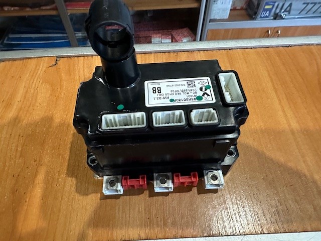 Módulo de control de carga de la batería principal (ECU) para Renault Master (FV, JV)