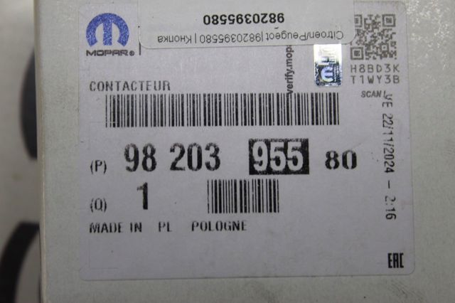 Tirador de puerta de maletero exterior 9820395580 Opel