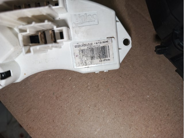  T1021327U BMW