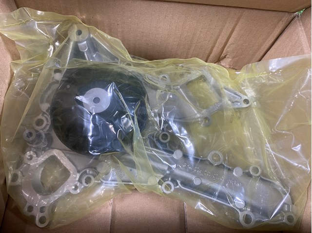 A2762010701 Mercedes Bomba refrigerante coche