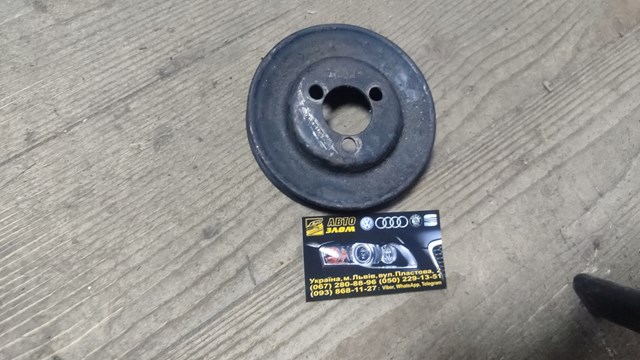 Comprar Polea de bomba de agua Volkswagen Golf I 17