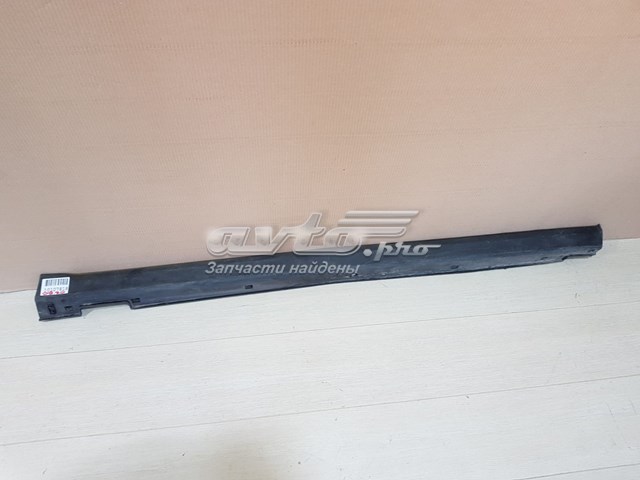 877522W000CA Hyundai/Kia Moldura exterior derecha del umbral