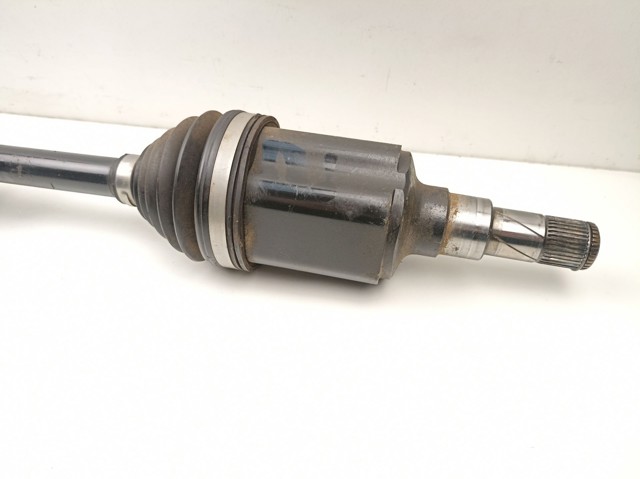 13334715 General Motors Semieje delantero derecho