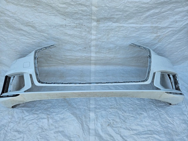 4K0807437 VAG Paragolpes delantero