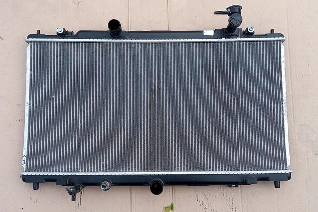 PEDD15200B Mazda Refrigeración del motor